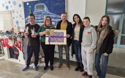 Čarolija zvuka i ritam dobrote u Božićnim u notama